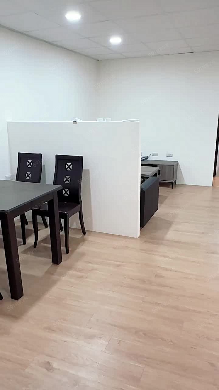 新莊建福路(全新豪華裝潢三房兩廳) - Image 1