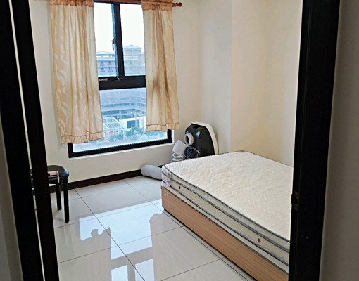 A18中壢青埔桃園高鐵上城捷境景觀房出租（含車、管） - Image 8