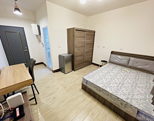 鳳山區全新精緻套房(最後1間，可租補) - Image 2