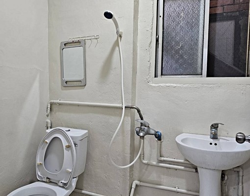 房東便宜租頂加整層全新裝潢 - Image 11