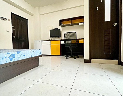 變頻冷氣,高CP採光好通風佳,個人洗衣機,近南應大 - Image 2