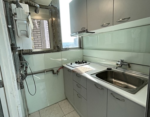 ★近徐匯中學站電梯，山景獨立門牌一房一廳一衛★ - Image 8