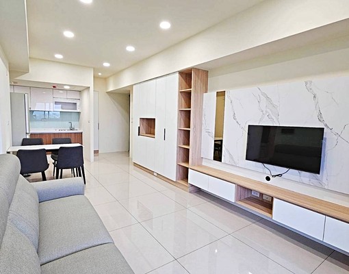 學齡兒父母後援宅。可租補.含平車 - Image 1