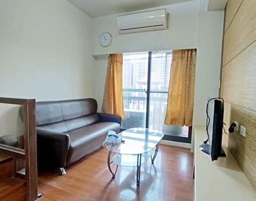 中國醫精緻裝潢樓中樓(家具電齊全) - Image 2