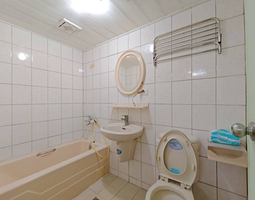 可租屋補助🏠大寮電梯雙陽台景觀3房 - Image 9