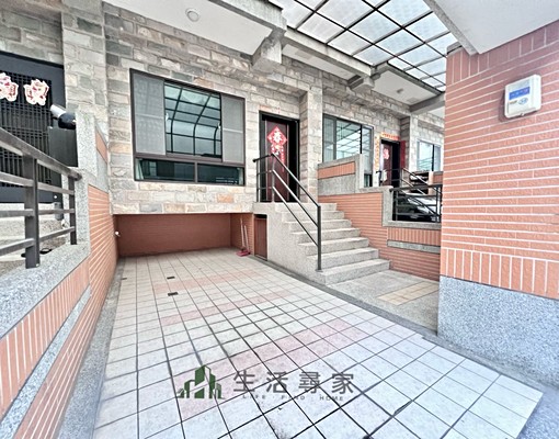 沙鹿家樂福#整棟透天大四房#可租補#自有車庫 - Image 12