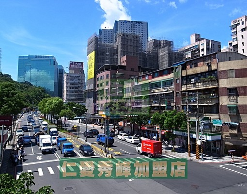 店長阿貴🏠麥當勞附近🍎上國道很方便🍍住店辦公倉庫都可以 - Image 9