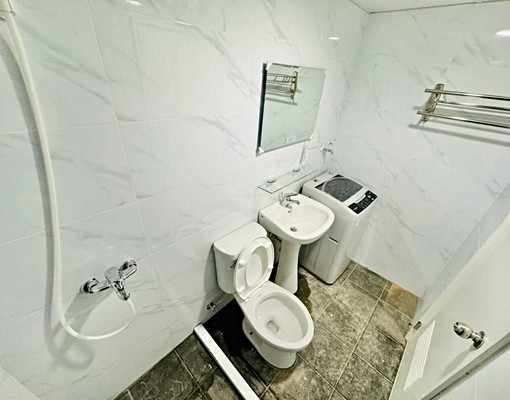 獨立陽台圓山新裝潢大兩房可寵物 - Image 8