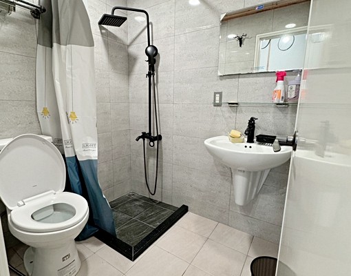 ⭐可租補~免仲❤️捷運.商圈.全聯.寶雅工業風一卡皮箱/可寵 - Image 9