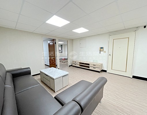 中正路華廈✦近總圖可租補有電梯設備齊全室內寬敞 - Image 4