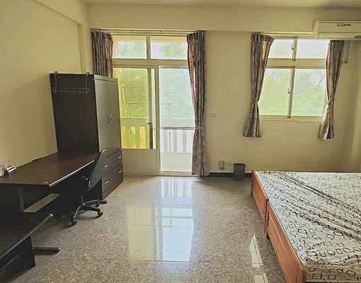 金城市區鬧中取靜。可短租。大套房。 - Image 1