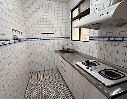 可租補/近中和高中3房/公寓大三房 - Image 2