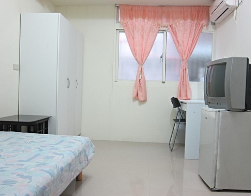 景安捷運站套房~採光通風佳安靜單純 - Image 1