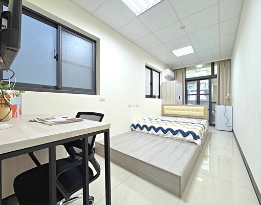 小資首選✨陽台獨洗✨台水台電✨可租屋補助✨機車位 - Image 2