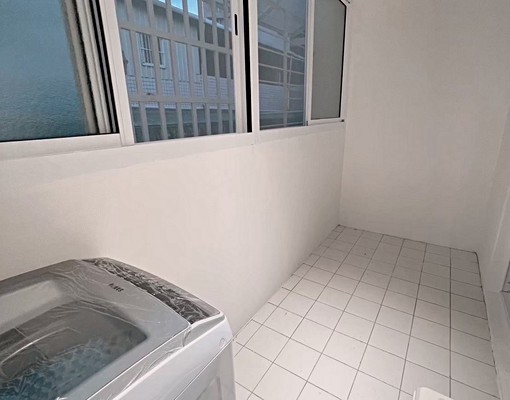 屋主自租超大空間大陽台可寵可租補 - Image 2