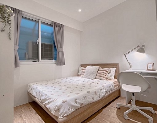 屋主自租超大空間大陽台可寵可租補 - Image 3