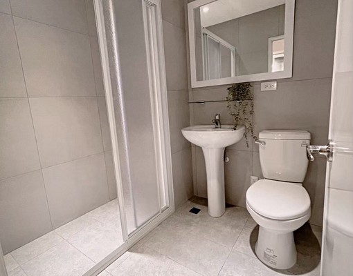 屋主自租超大空間大陽台可寵可租補 - Image 6