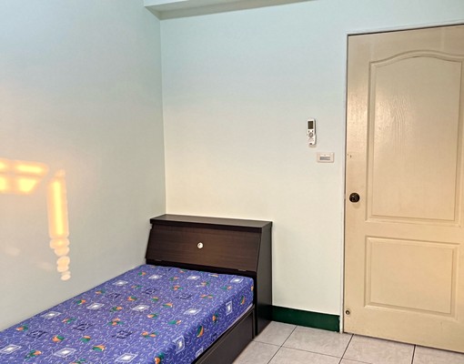 已出租可租補含車位近和平國小仲介勿擾 - Image 6