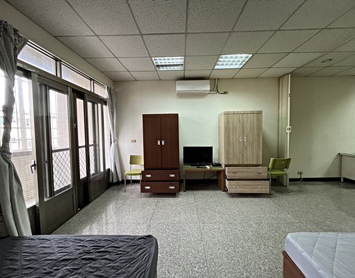 可貓|大庄商圈|使用空間很大|陽台套房 - Image 3