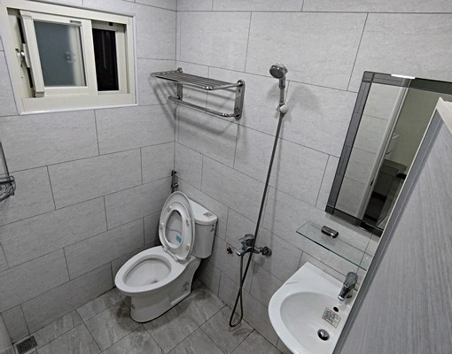 大套房/可當工作室/美睫美甲 - Image 4