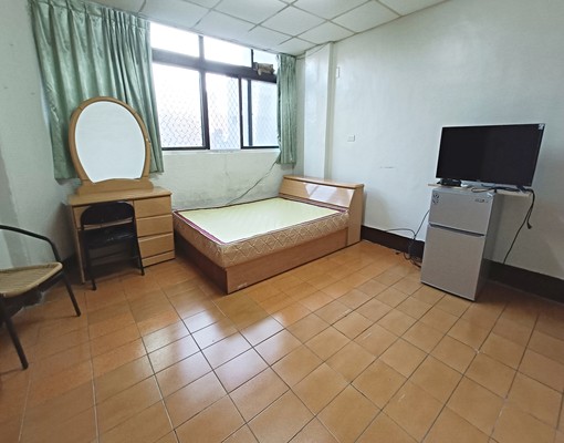 🌈便宜大套房🌈包水第四台🌈廁所有窗 - Image 2