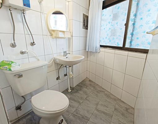 🌈便宜大套房🌈包水第四台🌈廁所有窗 - Image 5