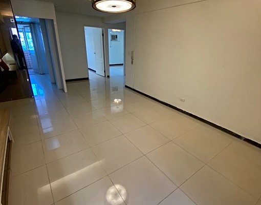 五權車站崇倫國中旁/精美裝潢社區三房/可租補可寵 - Image 5