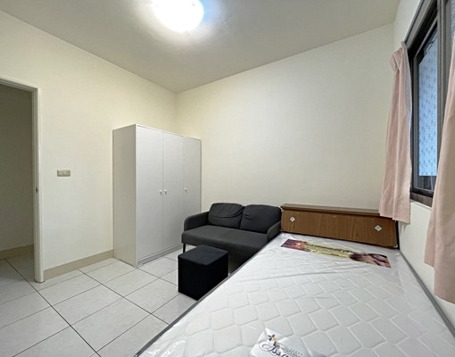 限女性-近捷運三民高中-可搭電梯有對外窗-包水電費 - Image 9