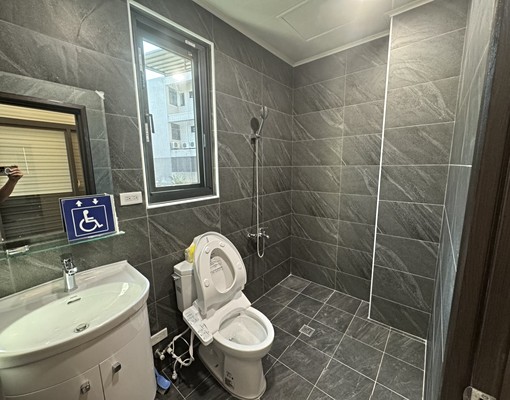 全新氣派11米寬店面可店可住 - Image 5