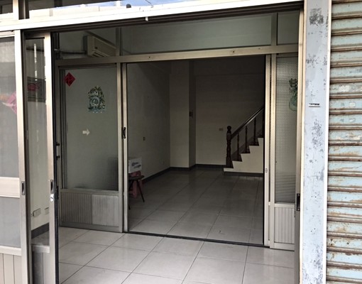 一樓和三樓(二房式)整層套房,環境安靜,生活機能便利 - Image 3