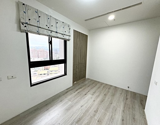 立彩璞境❤可租補入籍❤大三房平面大車位❤系統櫃裝潢❤傢俱自備 - Image 8