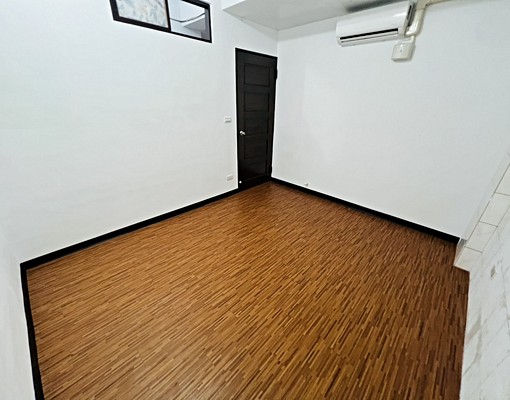 電梯優質三房-格局方正屋況優-台水電計價 - Image 6