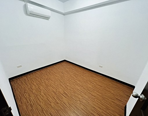 電梯優質三房-格局方正屋況優-台水電計價 - Image 9
