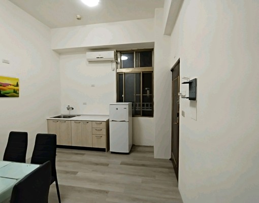 站前商圈大套房有客廳陽台可社宅可補助 - Image 5