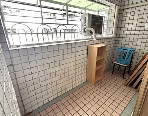 鳳新高中商圈超大三房平面車位含管可租補可設籍 - Image 10