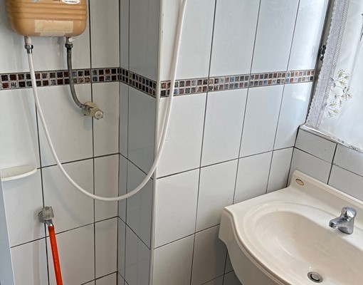 有兩間套房要租請來電民和路套房 - Image 6