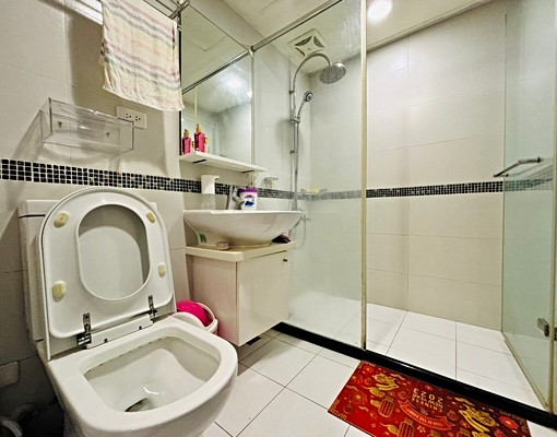 新農街🏠前陽台進出美裝潢大三房車 - Image 10