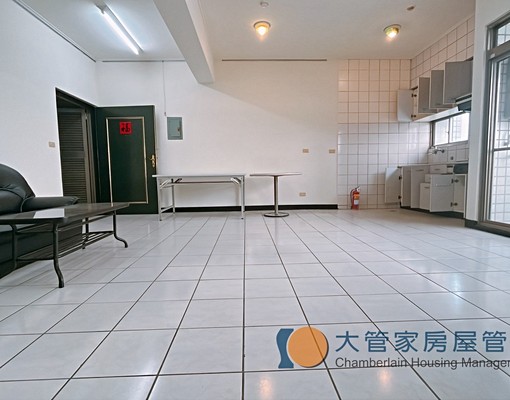 (降價)大管家🏠東區免仲社宅優質兩房 - Image 1
