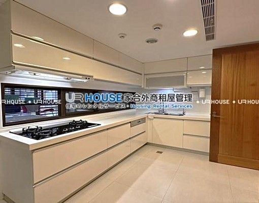 MRT港墘.國美知名建案.露臺戶3+1.公設建全 - Image 10