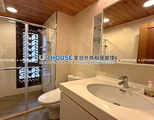 MRT港墘.國美知名建案.露臺戶3+1.公設建全 - Image 13