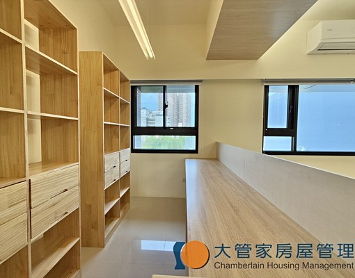 全新巨城旁三民公園旁<>空屋可客製化家電 - Image 2