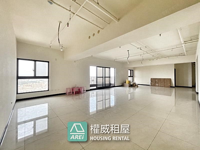 🚊💪�💪�楠梓車站楠梓瀚全新高樓空屋4+1平車權威 - Image 1