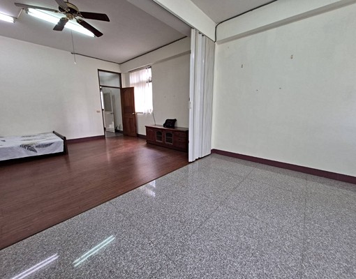 有獨立廚房@鄰便利商店@路邊好停汽車@租補可 - Image 7