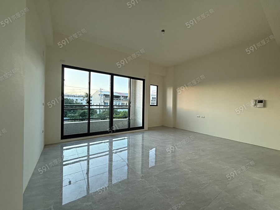 順光8樣/實品屋