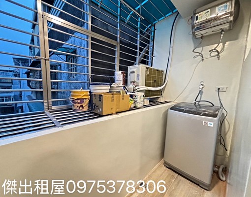 傑出租屋/龍安商圈,全新陽台獨洗,可貓! - Image 6