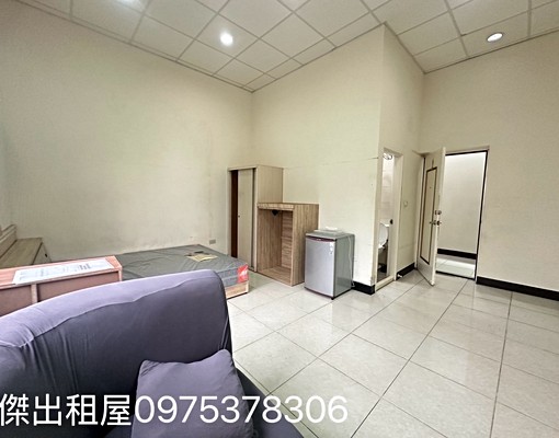 傑出租屋/藝文稀有低樓層,獨洗對外窗,可寵! - Image 3