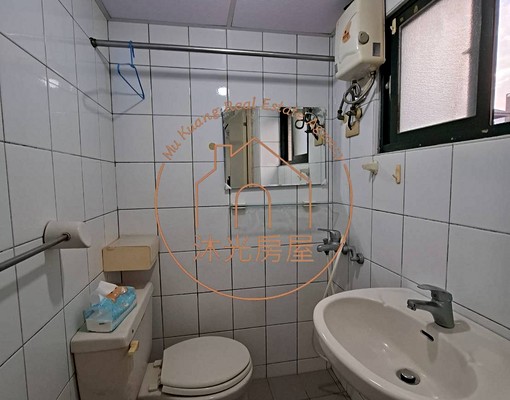 沐光房屋-安平整新可租補小資首選電梯套房 - Image 4