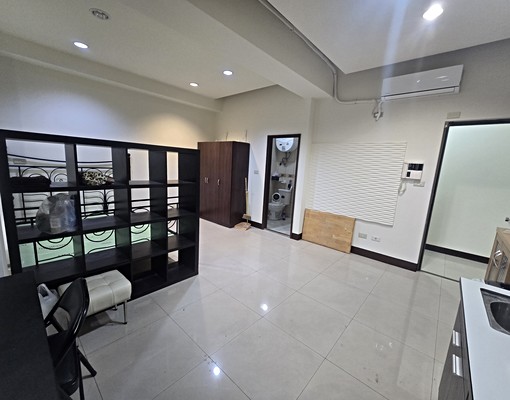 [巨城套房電梯套房]全新粉刷乾濕分離浴室優質套房台電計價 - Image 5