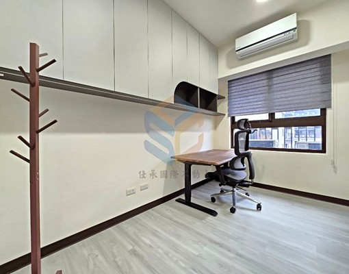 【０２Ａ１１，全配家具，精裝潢，附平車位，鄰近尚順，有警衛】 - 591租屋網 - Image 9