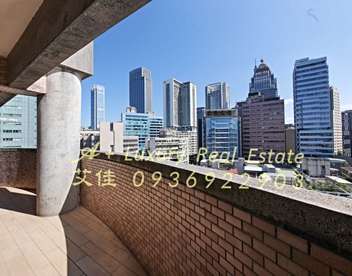 全新裝潢高樓101景大陽台有傭齊全家具近捷運松菸文創豪華公設 - Image 5